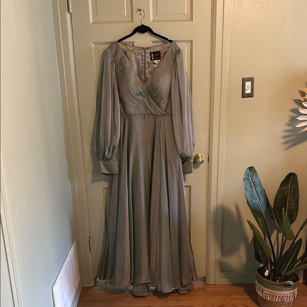 Mac Duggal Sea Foam Gown
